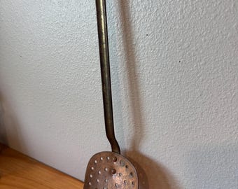 Antique Copper Long Handle Strainer / Skimmer, Farmhouse / Country Decor