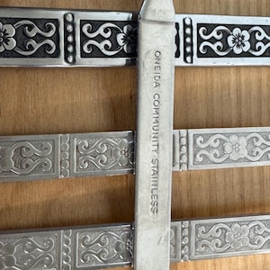 Vintage Oneida Isabella Community Edelstahl Besteck Sets - MCM Oneida Silberbesteck - Buttermesser, Gabeln und Löffel