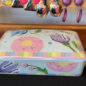 Linda caixa de joias/bugigangas de cerâmica vintage - Porta-cartas Horchow - Prato de cerâmica floral