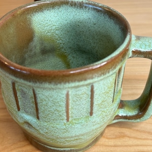 Tazza vintage in ceramica Frankoma degli anni &#39;50 - Tazza da caffè verde prateria - Tazza da caffè/tè in argilla Frankoma Wagon Wheel da 16 once