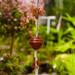 Bee & Hive Rain Chain – Adjustable Length Iron Garden Decor,Garden/Tree/Patio/Balcony/Yard Art Decor,Gift for Home,Wind Chimes