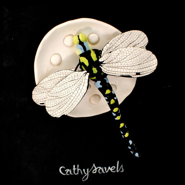 Escultura de libélula - Insecto de arte de pared de arcilla en escultura de pared de insecto de loto Edición limitada de 20