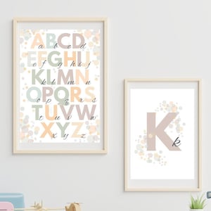 Afiches de abecedario y números. Lámina educativa con letras del alfabeto en colores pastel para la decoración de la habitación de los niños. Arte mural con las letras iniciales para la habitación de los niños. Conjunto de impresiones digitales