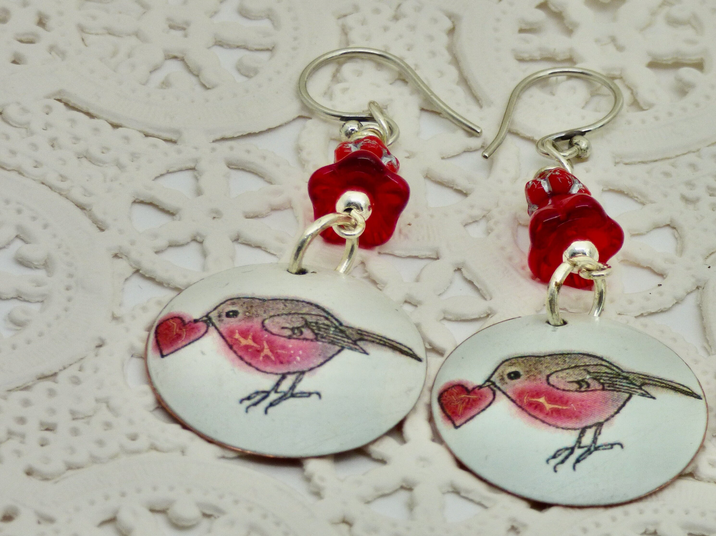 Nach Robin Bird Hoop Earrings main image 1