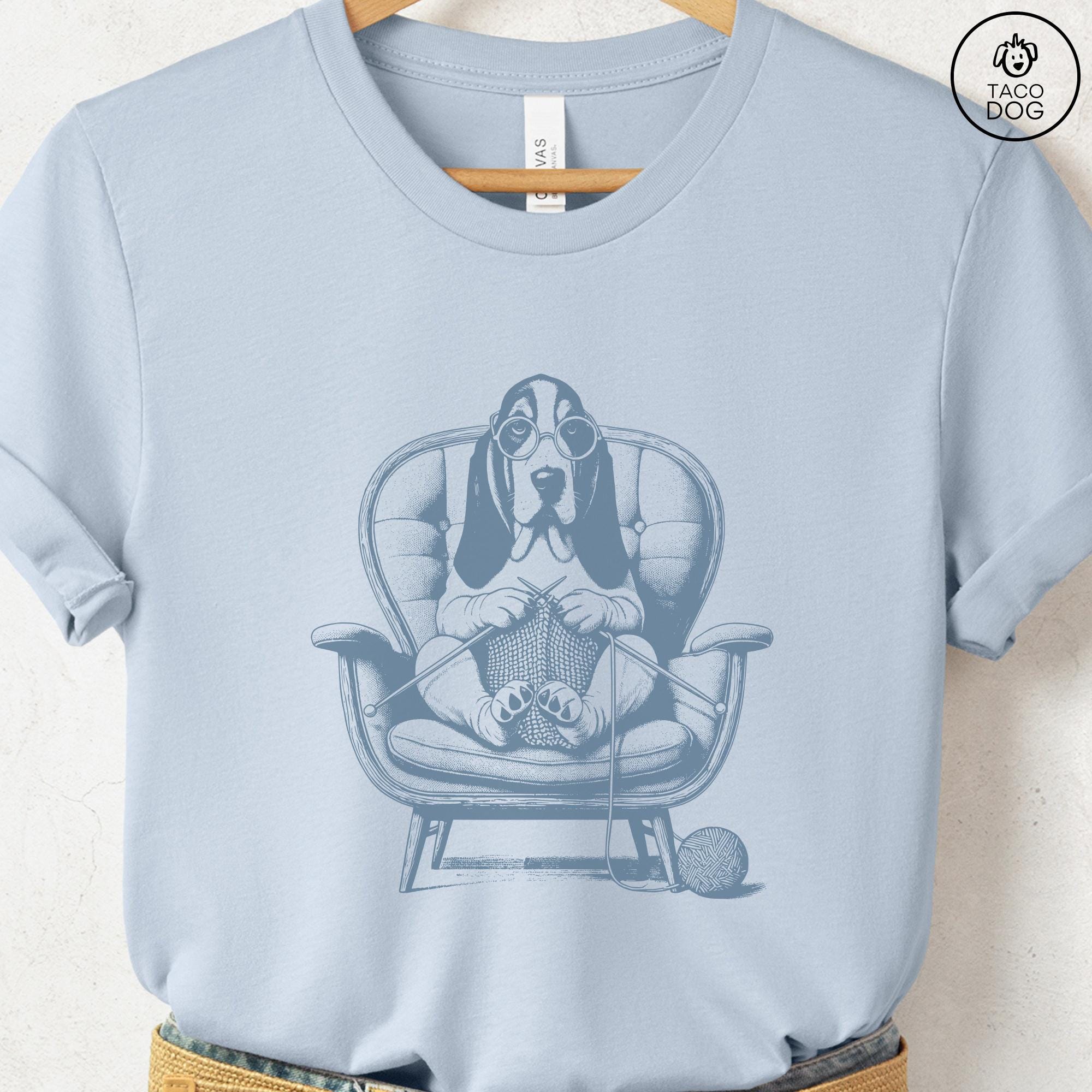 バセットハウンドの編み物Tシャツ：ニットギフトのスウェットシャツ