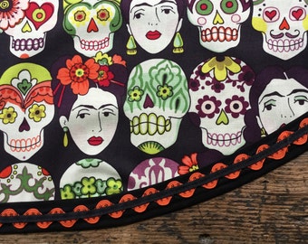 Frida Kahlo Day of the Dead Tablecloth Mexican Sugar Skulls Black Orange Green