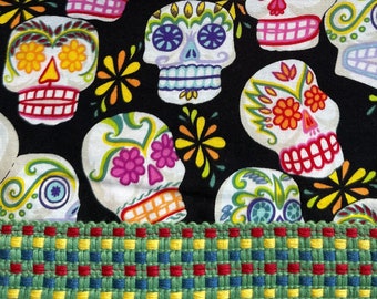 Sugar Skull Tablecloth with Green Trim