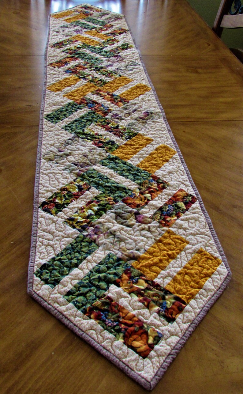 AUTUMN TABLE RUNNER Pointed Ends 68 X 13 Etsy