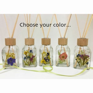 Choose Your Color: Glass Scent Diffuser Bottle with Pressed Flowers