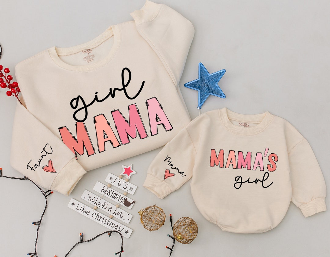 Girl Mama & Boy Mama 💙🩷  -TSHIRT- (GILDAN/JERZEES)