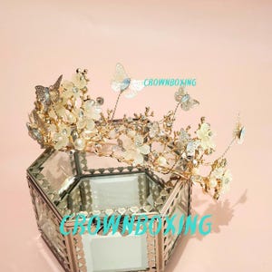 Gold butterfly bridal Crown, Crystal Tiara, Bridal Crown for Wedding, Princess Tiara, Floral pearl Tiara, Rhinestone vintage tiara, Bridal