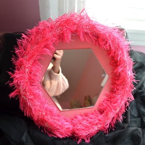 鏡 eohworks pink hairy fairy mirror y2k pink hairy fairy mirror