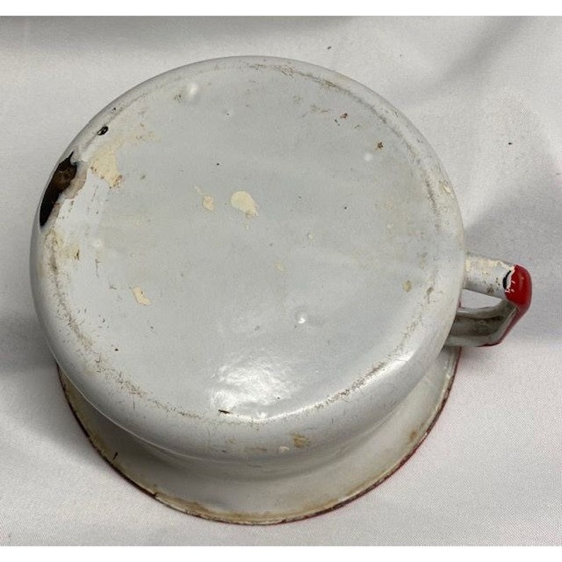 Vintage Bedpan Urinal Metal Enamel Peepot With Handle Etsy