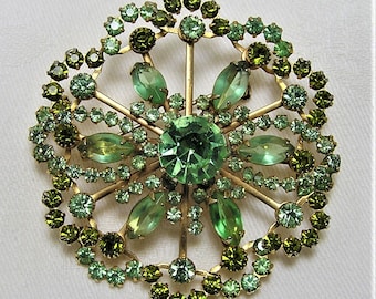 Vintage Brooch in Two Shades of Green. Airy and Delicate Design. It Measures Two Inches in Diameter. Beautiful For Wedding Jewelry.  (D25)