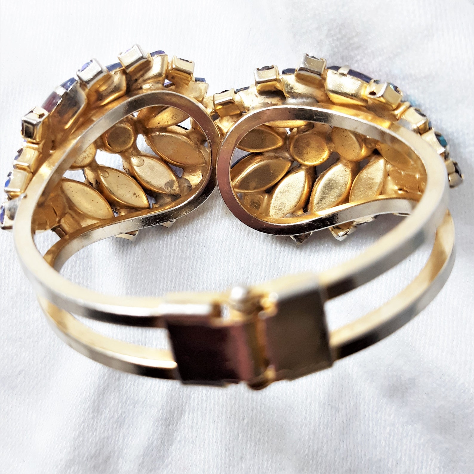 Vintage Juliana D&E Clamper Bracelet with Bluish Lavender and Etsy