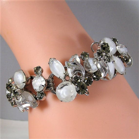 Vintage Juliana D & E Bracelet Earring Set of Whi… - image 3