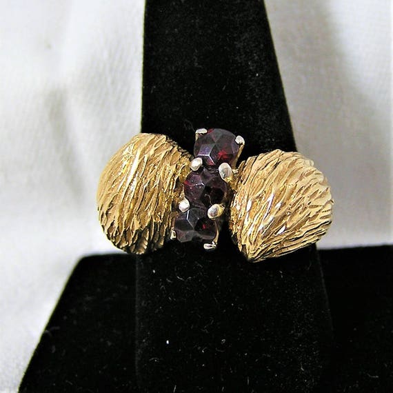 Vintage 14K Gold and Garnet Karbra Ring. It is a … - image 3