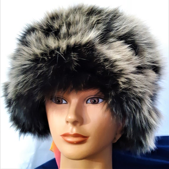 Vintage Memar Fox Fur Hat in Super Soft Black and… - image 1