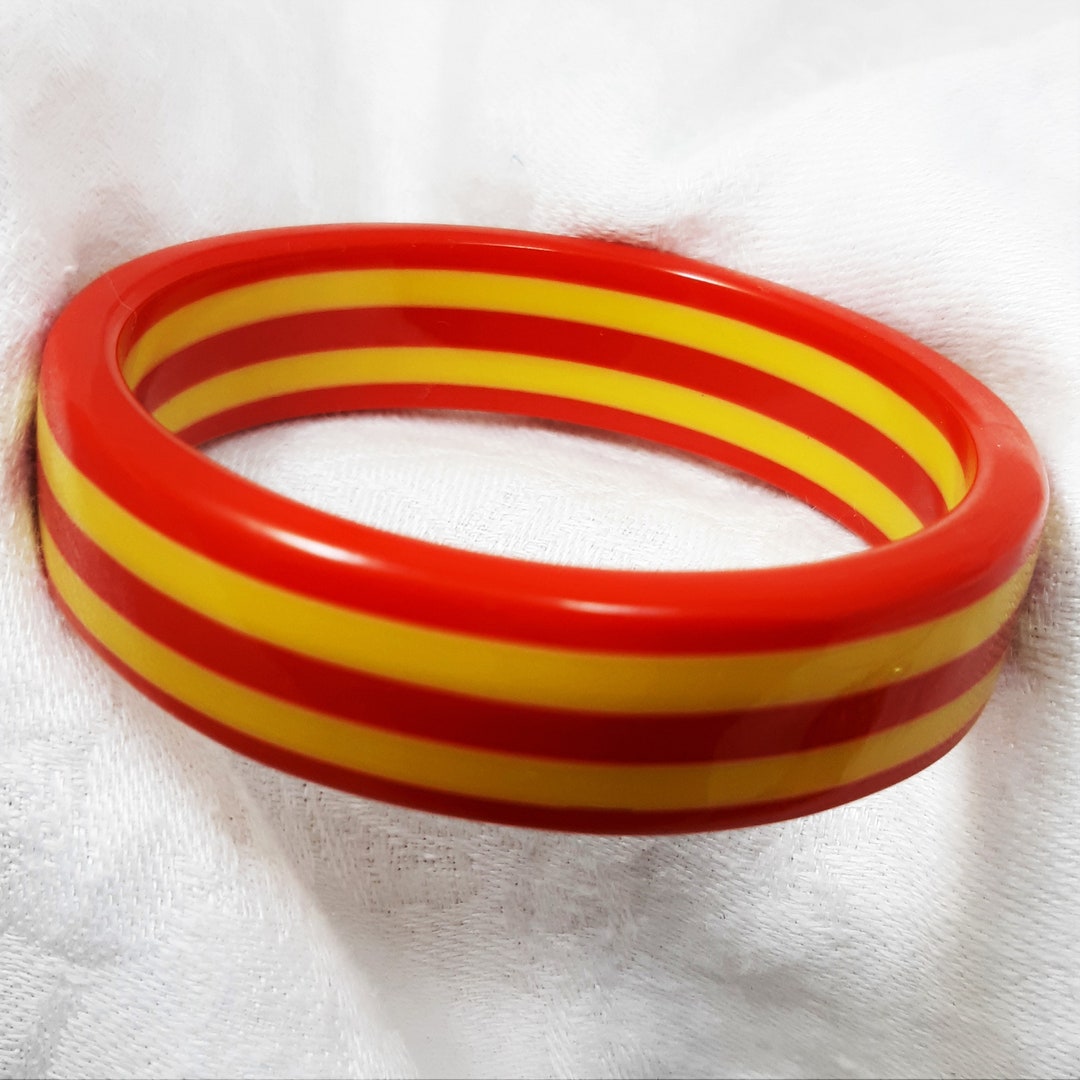 Bright Coloured Striped Lucite Plastic Band Ring - Retro 80's