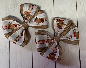 Turkey Gobble Gobble 3” Pigtail hairbow, Turkey Bow w/ Cute Turkey bows, Thanksgiving Hair Bow, Turkey hair bow, Turkey hairbow, Turkey bow