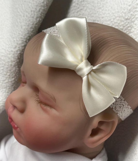 Vintage Ivory Silk Bow Headband Hair Piece Elina Antique French Chantilly Silk Ivory Lace Bow Hairpiece  main image 2
