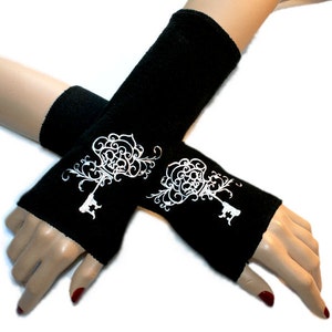 Embroidered Filigree Skeleton Key Fleece Arm Warmers white / Black MTCoffinz