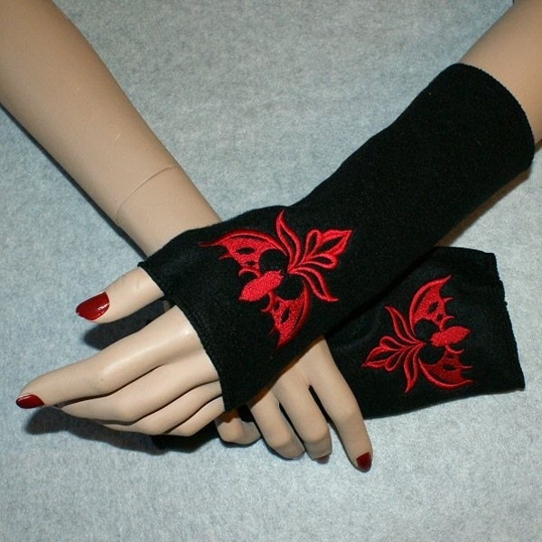 Embroidered Vampire Bat Arm Warmers Black \/ Red