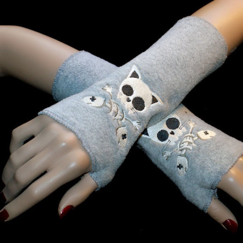 Anime Kitty Skull Crossbones Skull Fleece Grey Arm Warmers | Etsy