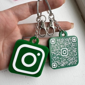 QR Code Keychain Custom QR Business Card Keychain Social Media QR Code Key Charm Personalized Acrylic Keychain