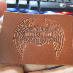 Sellos de cuero con el logotipo HARLEY DAVIDSON WINGS, relieve 3D, 2 x 2,16 pulgadas aproximadamente