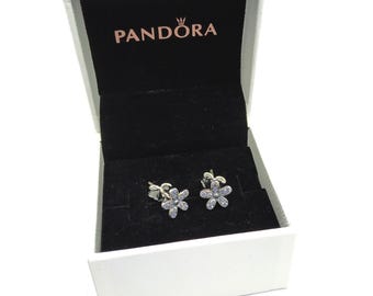 Hand-Finished Sparkling Daisy Earrings • S925 Sterling Silver • Cubic Zirconia Studs • Gift Box Included