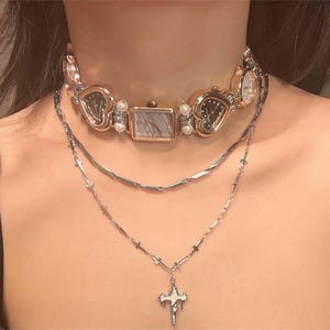 Retro Multi-Watch Face Choker Watch Necklace – Vintage Timepiece Statement Jewelry – Unique Mixed Dial - Watch Lovers Gift Idea