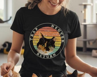 Trap Neuter Return Feral Stray Cat Rescue Retro Sunset Unisex Softstyle T-Shirt