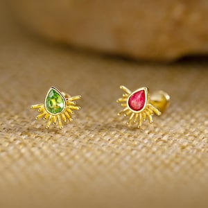 Boucle d'oreille hélix rubis tsavorite en or 14 carats, clou d'oreille sans filetage cartilage lobe de l'oreille, piercing labret Tragus lambi 3 x 4 mm