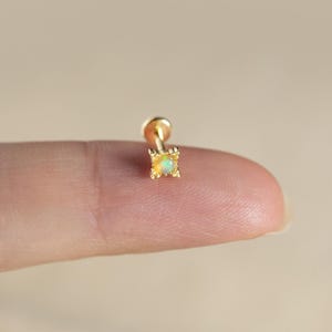 Brinco de estrela de ouro 14K com fecho push-back, piercing labret de cartilagem de titânio sem rosca, piercing de lóbulo de orelha com concha em hélice celestial, prata 925
