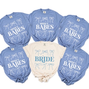 Camicie coordinate per la festa nuziale Comfort Colors, girocollo da damigella d'onore Coquette, gruppo damigella d'onore Bride & Bride's Babes, camicia coordinata Team Bride