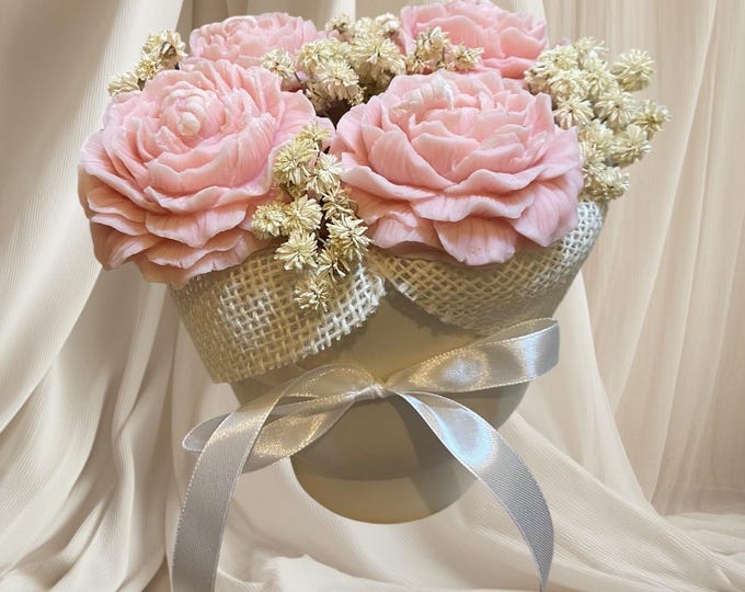 Elegant Candle Bouquet presented in ceramic vase, Wedding Bouquet, Christmas Table Piece Candles. 4 candles