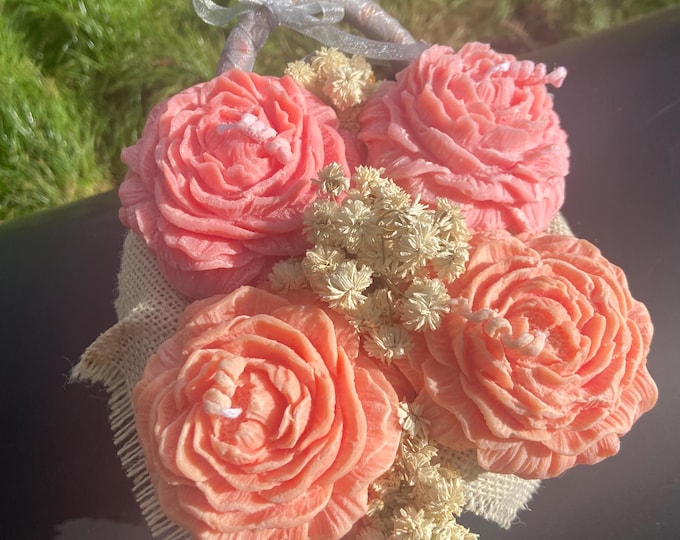 Candles 4-Roses in a Basket, with the scent of roses