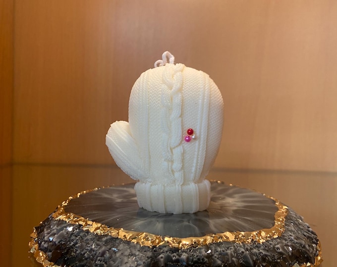 Handmade Christmas candle mitten with beads and Christmas scent