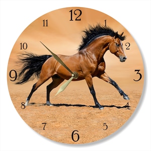 Horse Wall Clock Painted 12&quot; made out of Vintage Vinyl Record, Horse Wall Decor, Modern Wall Decor, Idea Home Decor, Awesome Gift