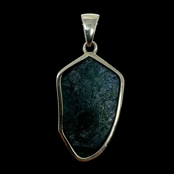 古代ローマの青いガラスのペンダントネックレス（西暦230～250年