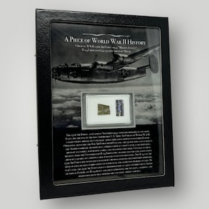 WWII B-24 Liberator 15th Air Force 1944 &quot;Missiongeflogenes&quot; Flugzeug Metall Militärgeschichte Pilot Luftfahrt großes 6x8 Display (COA)