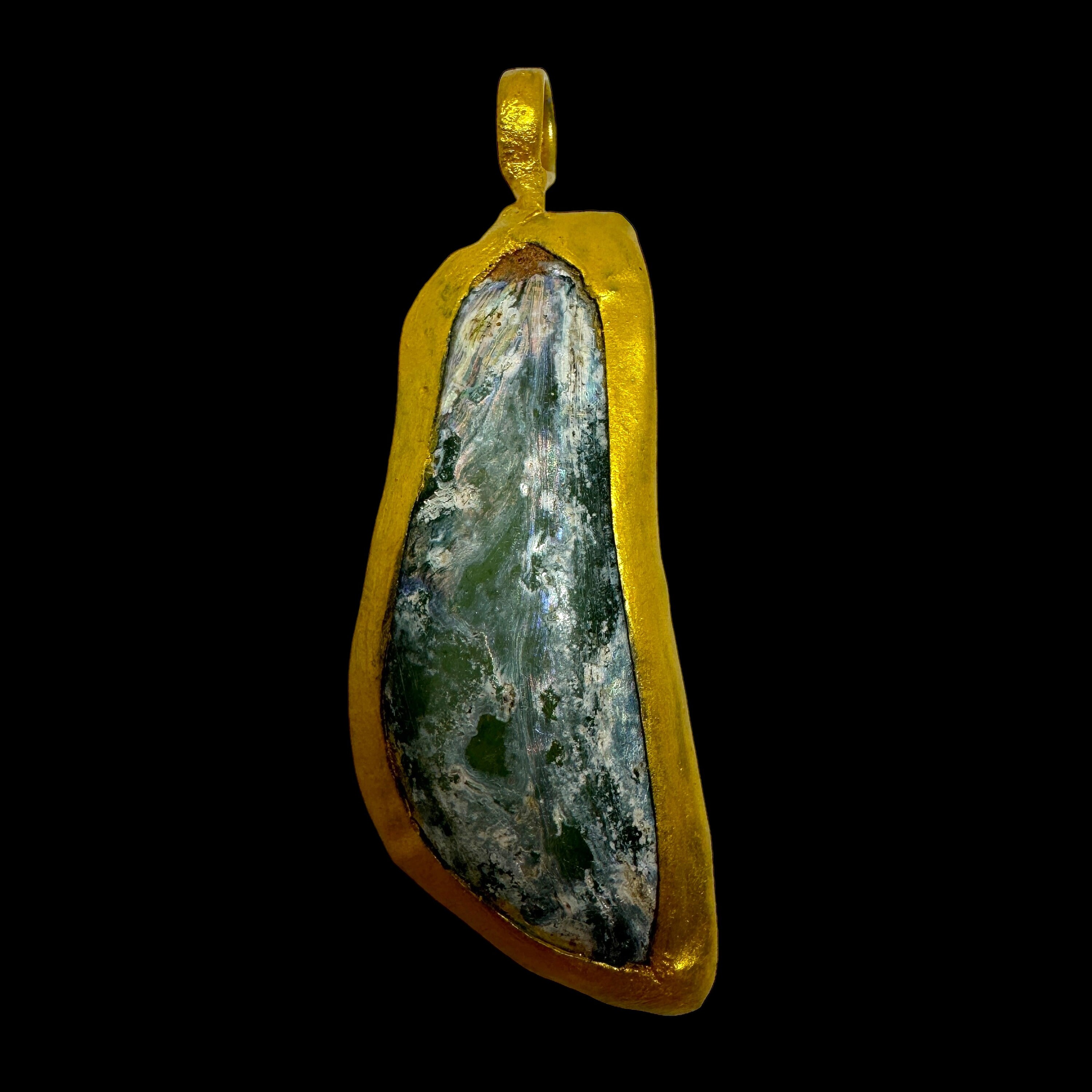 古代ローマのガラスペンダントネックレス：西暦230～250年、着用可能な