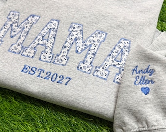 Personalized Floral Appliqué Embroidered Mama Sweatshirt, Custom New Mom Crewneck with Kid Name on Sleeve, Baby Announcement Gift