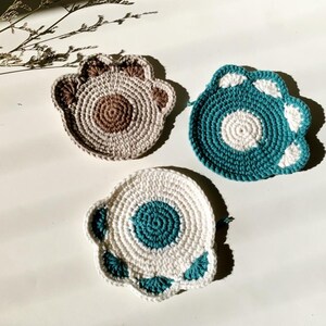 Paw Crochet Coaster Pattern - Easy Crochet Pattern For Beginners, Handmade Mug Rug, Drink Mat - CC4004