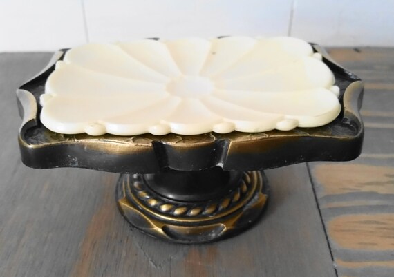 Vintage Amerock Carriage House Pedestal Soap Dish Bronze Retro Bath Decor 1970/'s