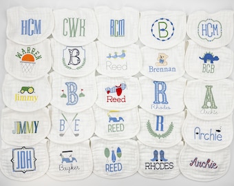 Baberos y paños de muselina bordados a medida para bebé niño, regalo personalizado con monograma para recién nacido.