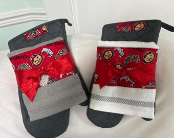 Ohio football towel and oven mitt