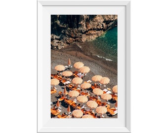 Orange Beach Club Umbrella Fotografie in Positano, Italien Reisedruck, Strandfotografie, Amalfiküste-Strandwandkunst, Küstenwandkunst