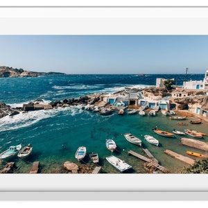 マンドラキア ビーチ ミロス島の写真、ミロス島ビーチの風景写真、ギリシャ沿岸の壁アート、ギリシャ漁村の写真プリント、ミロス島の壁アート
